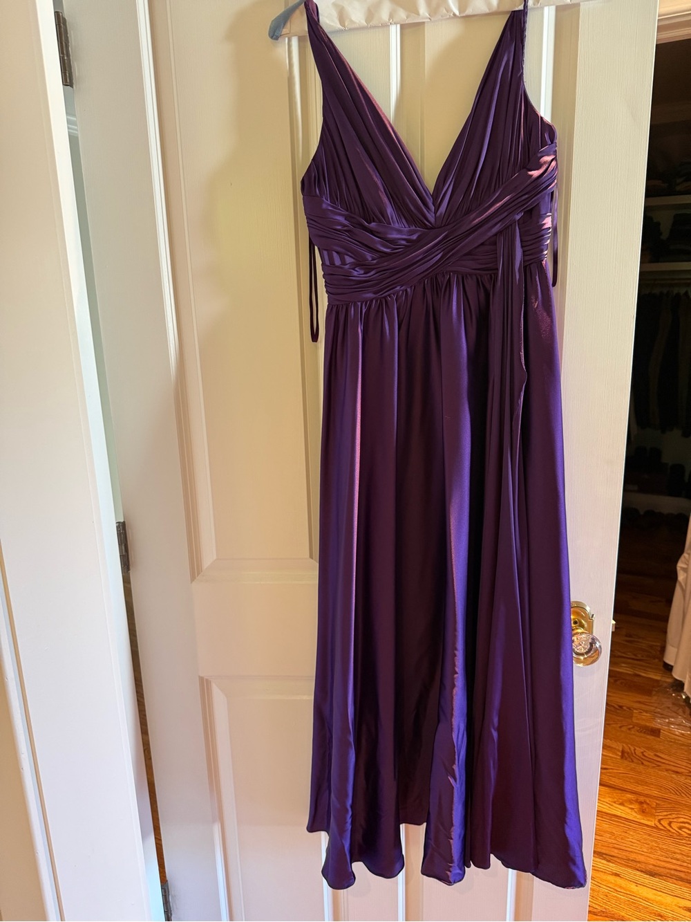 Sleeveless V-Neck Purple Midi Dress with Wrap Waist